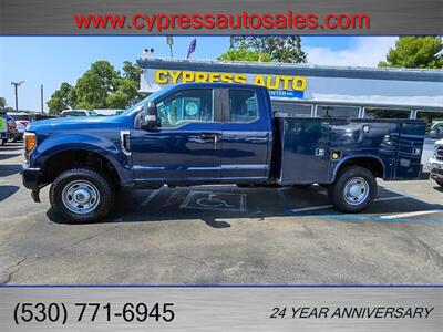 2017 Ford F-250 XL Super Cab 6.2L 4x4 Utility Bed   - Photo 23 - Auburn, CA 95603