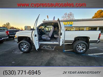 2001 Dodge Ram 2500 SLT 5.9L CUMMINS DIESEL 4x4   - Photo 3 - Auburn, CA 95603