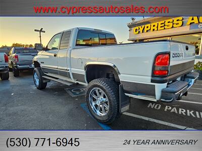 2001 Dodge Ram 2500 SLT 5.9L CUMMINS DIESEL 4x4   - Photo 4 - Auburn, CA 95603
