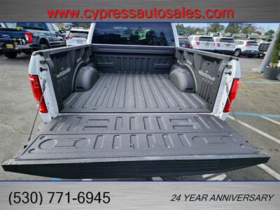 2017 Ford F-150 CREW CAB 5.0L V-8 4X4   - Photo 5 - Auburn, CA 95603