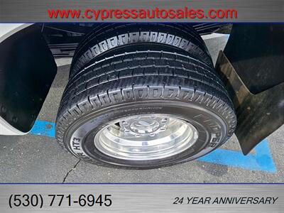 2013 Ford F-450 6.7L DIESEL LARIAT 4WD DUALLY  4X4 - Photo 29 - Auburn, CA 95603