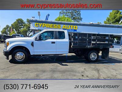 2017 Ford F-350 Super Duty FLAT BED DUALLY LOW MILES - Photo 2 - Auburn, CA 95603