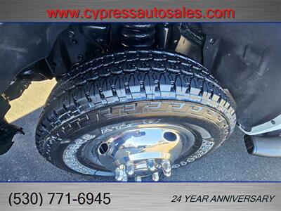 2015 Ford F-350 Super Duty CREW CAB UTILITY BED EXTRA LOW MILES   - Photo 18 - Auburn, CA 95603