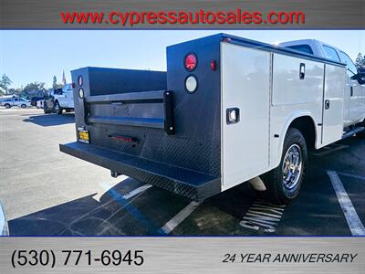 2015 Ford F-350 Super Duty CREW CAB UTILITY BED EXTRA LOW MILES   - Photo 3 - Auburn, CA 95603