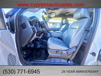2015 Ford F-350 Super Duty CREW CAB UTILITY BED EXTRA LOW MILES   - Photo 9 - Auburn, CA 95603