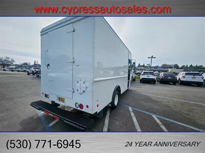 2014 Ford E350 MID ROOF STEP VAN/WALK-IN VAN/  POSSIBLE FOOD TRUCK - Photo 4 - Auburn, CA 95603