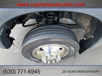 2011 FORD F550 FLAT BED LOW MILES   - Photo 14 - Auburn, CA 95603