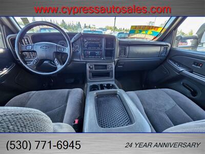 2006 GMC Sierra 2500HD 6.6L LBZ DIESEL 4X4   - Photo 17 - Auburn, CA 95603