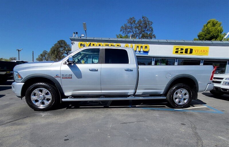 2015 RAM 2500 LIMITED LONGBED DIESEL  