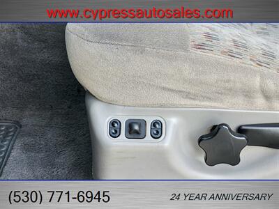 1999 Ford F-350 7.3L POWERSTROKE DIESEL / MANUAL TRANNY   - Photo 11 - Auburn, CA 95603