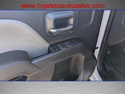 2017 Chevrolet Silverado 2500HD Crew Cab 4x4 LB   - Photo 13 - Auburn, CA 95603