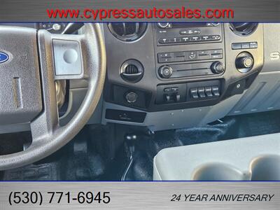 2013 FORD F450 FLAT BED 4X4 LOW MILES   - Photo 20 - Auburn, CA 95603