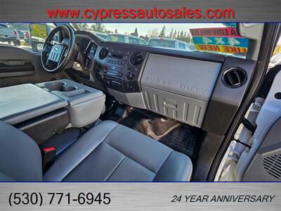 2013 FORD F450 FLAT BED 4X4 LOW MILES   - Photo 19 - Auburn, CA 95603