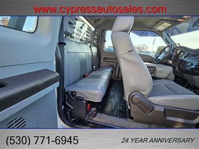 2013 FORD F450 FLAT BED 4X4 LOW MILES   - Photo 16 - Auburn, CA 95603