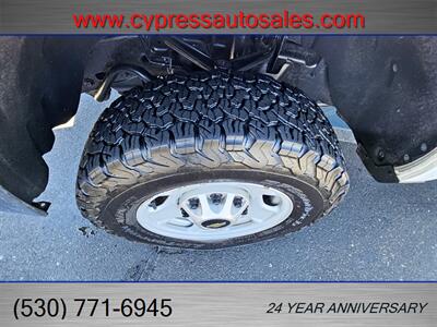 2015 Chevrolet Silverado 2500 LOW MILES SB 4x4   - Photo 21 - Auburn, CA 95603