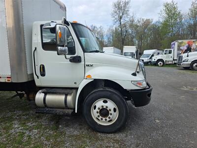 2020 International Harvester MV607  26' BOX TRUCK - Photo 3 - Wappingers Falls, NY 12590