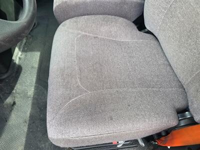 2020 International Harvester MV607  26' BOX TRUCK - Photo 21 - Wappingers Falls, NY 12590