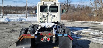 2017 Freightliner CASCADIA  CA125DC - Photo 4 - Wappingers Falls, NY 12590