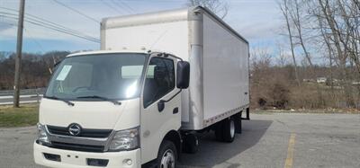 2017 HINO 195  18' BOX TRUCK