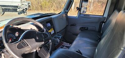 2019 International 4300 SBA 4X2   - Photo 26 - Wappingers Falls, NY 12590