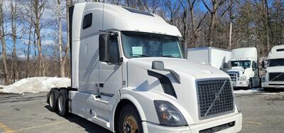 2018 Volvo VNL670  SLEEPER - Photo 3 - Wappingers Falls, NY 12590