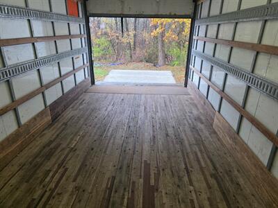 2019 HINO 268A 26' BOX TRUCK - Photo 13 - Wappingers Falls, NY 12590