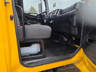 2019 HINO 268A 26' BOX TRUCK - Photo 23 - Wappingers Falls, NY 12590