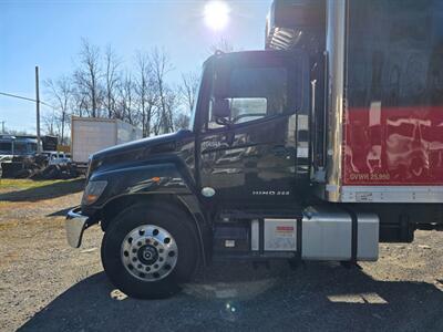 2015 HINO 268A 18' REEFER - Photo 19 - Wappingers Falls, NY 12590