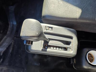 2015 HINO 268A 18' REEFER - Photo 27 - Wappingers Falls, NY 12590