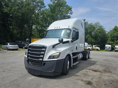 2018 Freightliner CASCADIA   - Photo 2 - Wappingers Falls, NY 12590