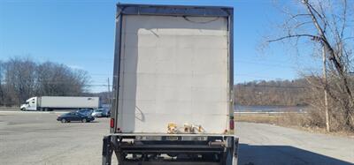 2017 Freightliner M2 26' Box Truck   - Photo 12 - Wappingers Falls, NY 12590