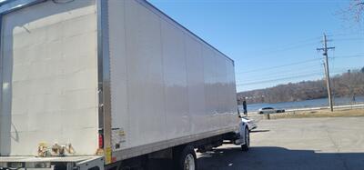 2017 Freightliner M2 26' Box Truck   - Photo 11 - Wappingers Falls, NY 12590