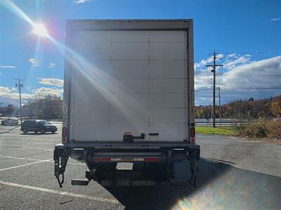 2019 HINO 268A 26' BOX TRUCK - Photo 8 - Wappingers Falls, NY 12590