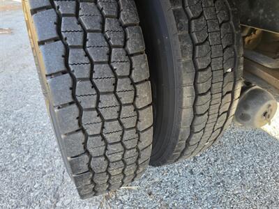 2019 HINO 268A 26' BOX TRUCK - Photo 36 - Wappingers Falls, NY 12590