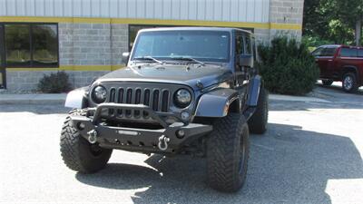 2017 Jeep Wrangler Unlimi Winter Edition   - Photo 2 - Elkhart, IN 46514