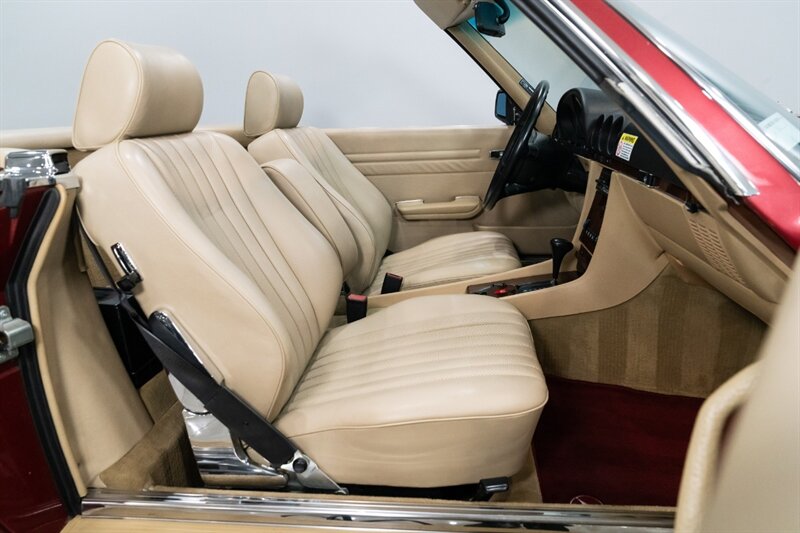 1989 Mercedes-Benz 560-Class 560 SL - Photo 48 - Neptune City, NJ 07753