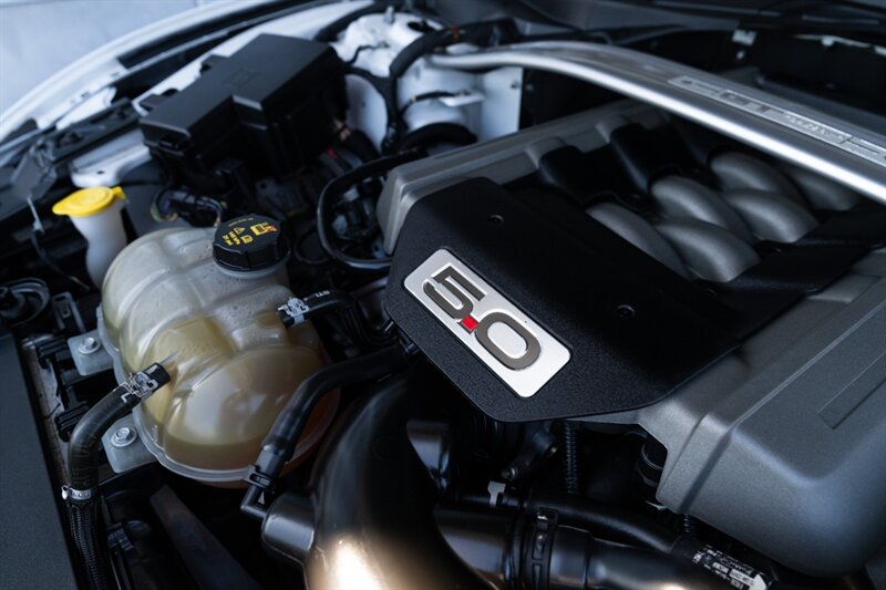 2017 Ford Mustang GT Premium  California Special - Photo 26 - Neptune City, NJ 07753