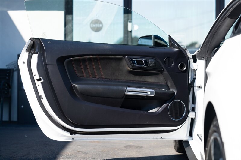 2017 Ford Mustang GT Premium  California Special - Photo 21 - Neptune City, NJ 07753