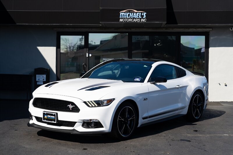 2017 Ford Mustang GT Premium  California Special - Photo 38 - Neptune City, NJ 07753