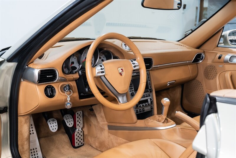 2005 Porsche 911 Carrera S   - Photo 25 - Neptune City, NJ 07753