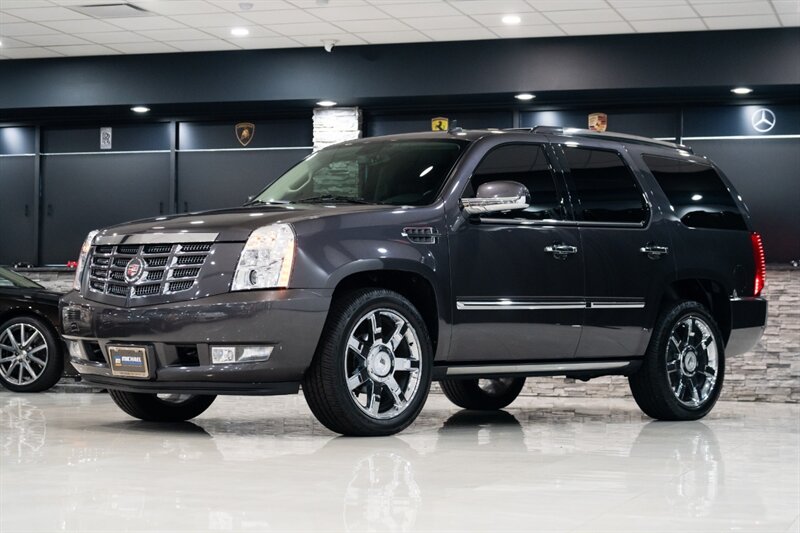 2010 Cadillac Escalade Premium   - Photo 46 - Neptune City, NJ 07753
