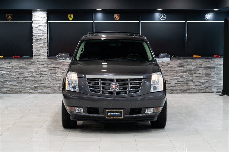 2010 Cadillac Escalade Premium   - Photo 43 - Neptune City, NJ 07753
