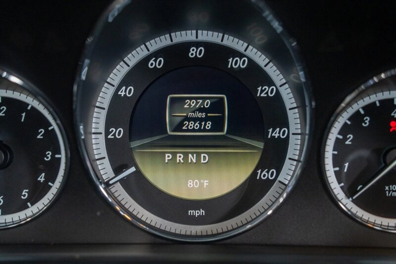 2012 Mercedes Benz E 550 Cabriolet photo 9