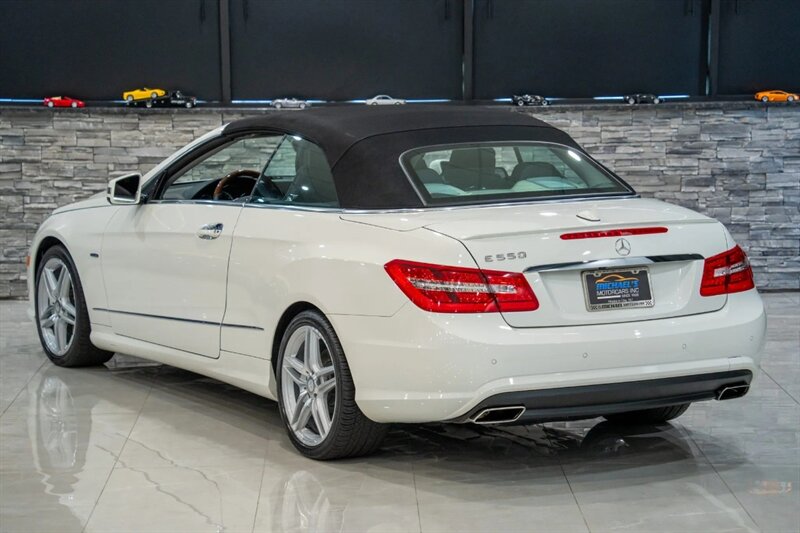 2012 Mercedes Benz E 550 Cabriolet photo 2