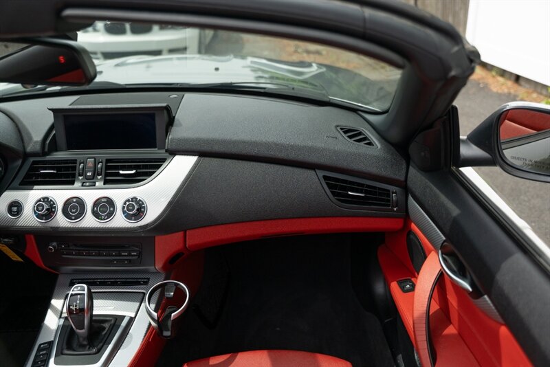 2013 BMW Z4 sDrive28i - Photo 17 - Neptune City, NJ 07753