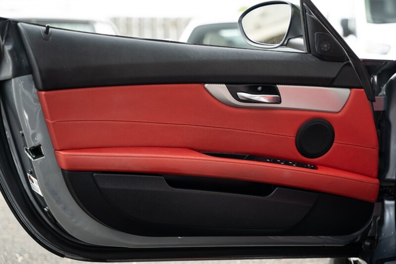 2013 BMW Z4 sDrive28i - Photo 25 - Neptune City, NJ 07753