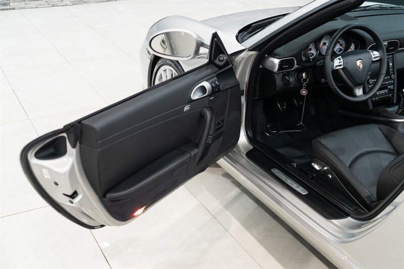 2009 Porsche 911 Carrera S - Photo 31 - Neptune City, NJ 07753