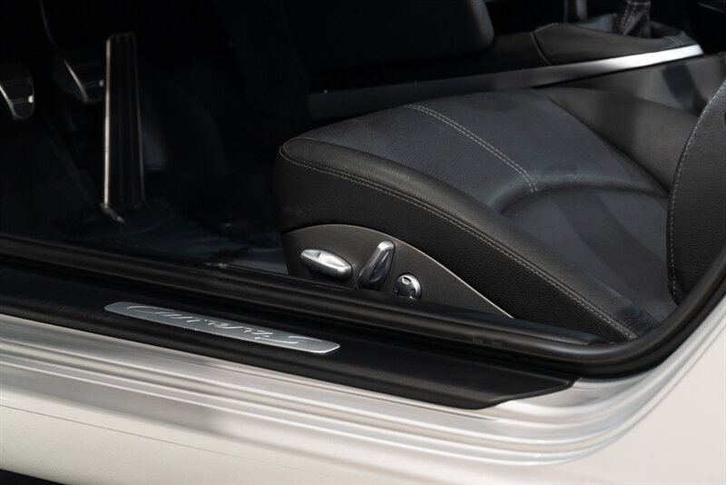 2009 Porsche 911 Carrera S - Photo 26 - Neptune City, NJ 07753