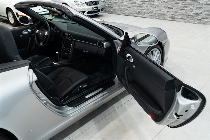 2009 Porsche 911 Carrera S - Photo 19 - Neptune City, NJ 07753