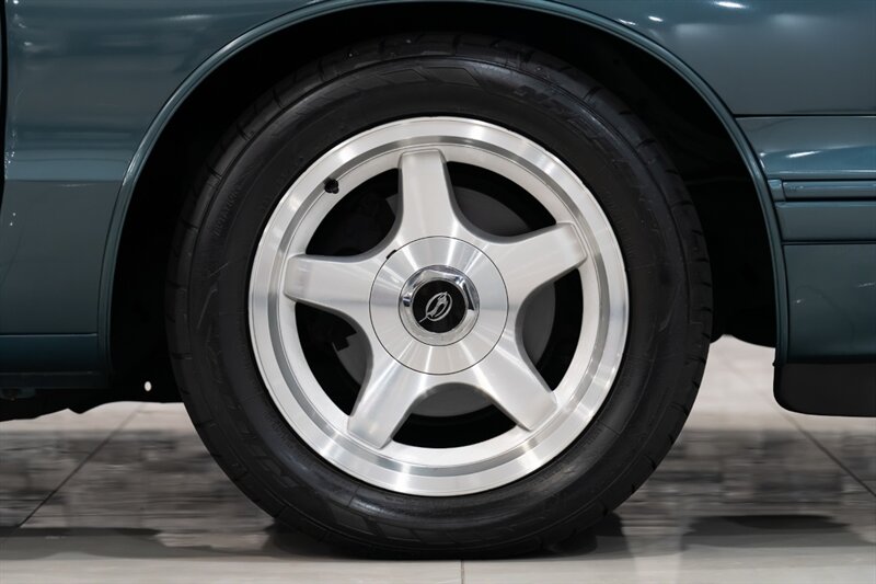 1995 Chevrolet Impala SS - Photo 24 - Neptune City, NJ 07753